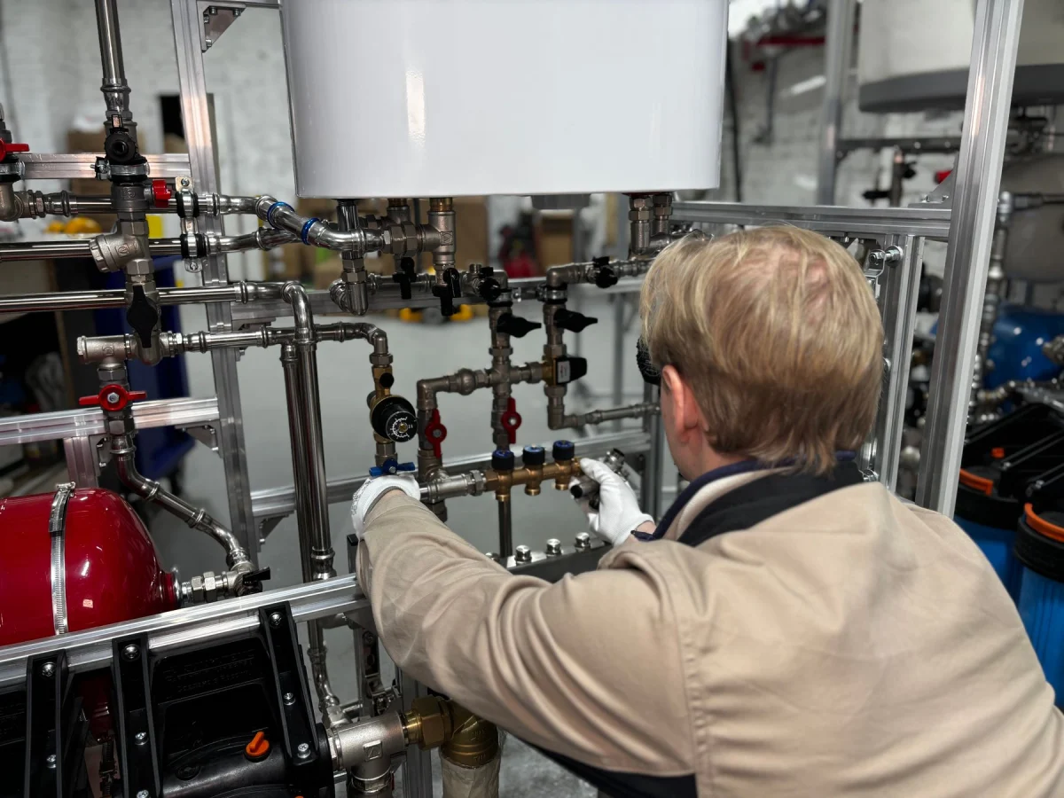 Reciprocating compressor overhaul programme